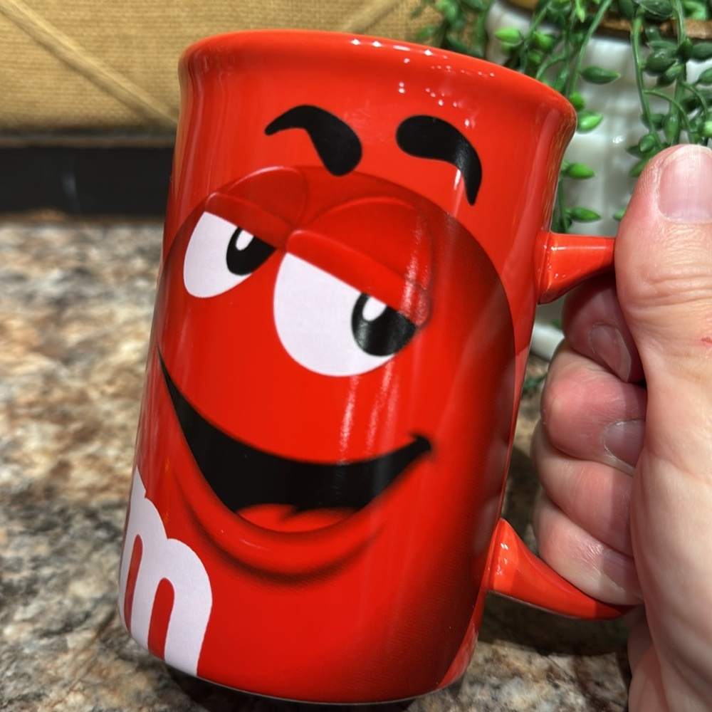 M&M'S MUG - Picture 4 of 6